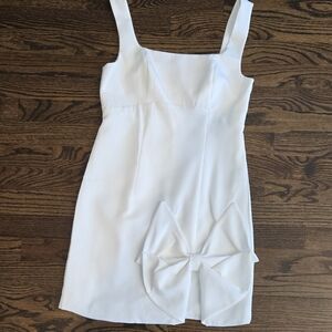 Heyson White Mini Dress NWT Bow Detail | Size XS | Square Neck Sleeveless